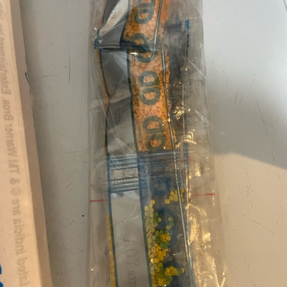 Hogwarts Crest Diamond art - Picture 4 of 4